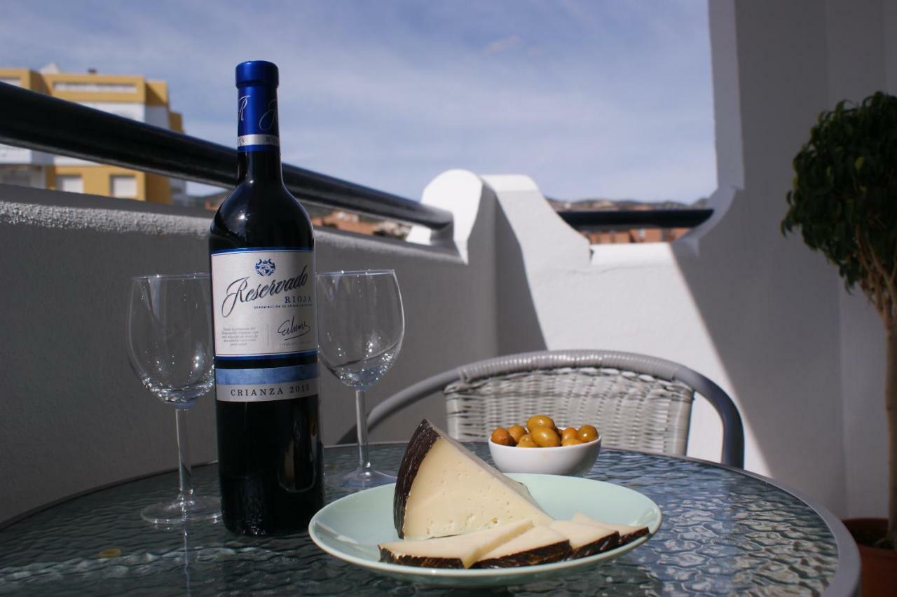 Happy Nest Apartment Benalmadena Luaran gambar
